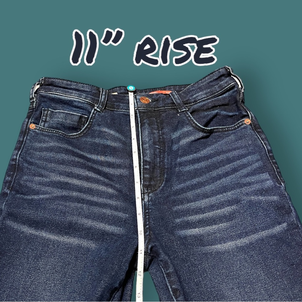 EUC Pilcro and the Letterpress cigarette style jeans with let out hem. Size 26 - Picture 5 of 11